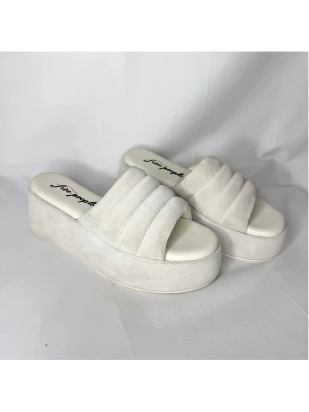 Free People Almost Paradise Suede Platform Sandals Size 39 Sea Salt